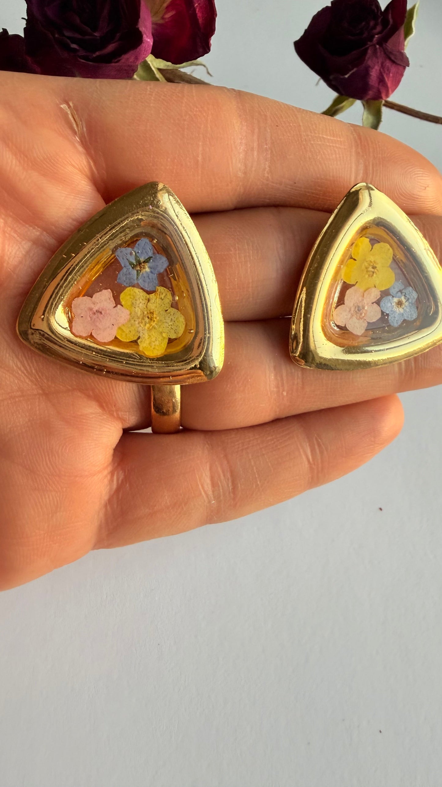 Forget me not stud hypoallergenic MONICAZCOLLECTION LLC