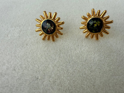 Ash 18k gold plated studs with real flower